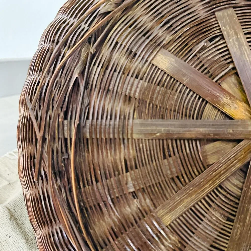 Vintage 1950's Sewing Basket with Lid Yarn & Needles Woven Rattan Sewing Storage
